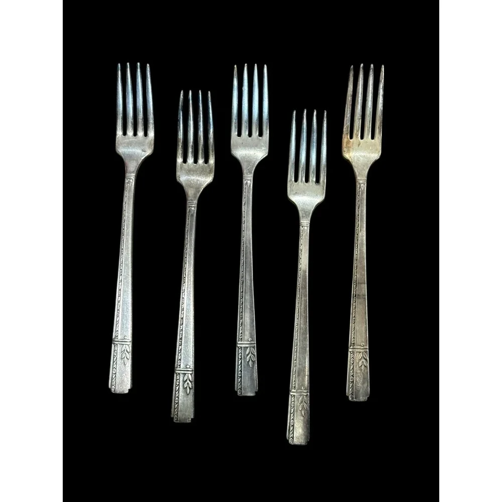 Vintage Oneida Grenoble‎ Prestige Silverplate Flatware Set 28 Pc 1938 Heirloom